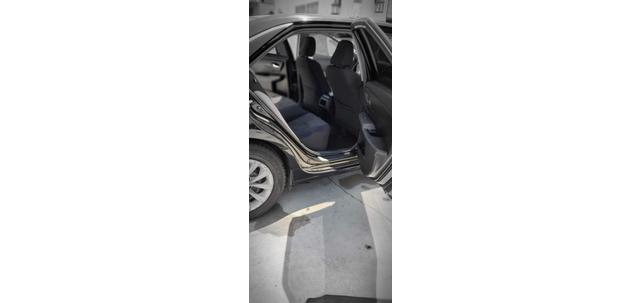 Photo of 2015 Black Toyota Camry