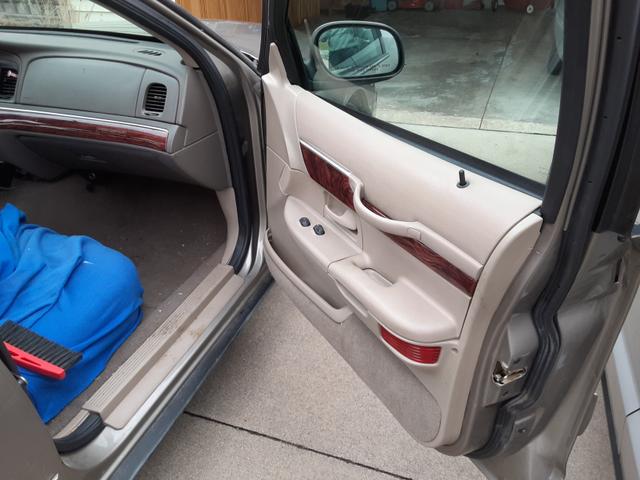 Photo of 2001 Brown Mercury Grand Marquis