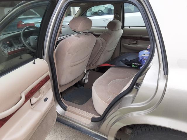 Photo of 2001 Brown Mercury Grand Marquis