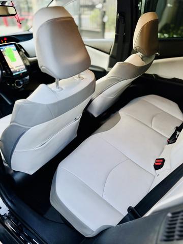 Photo of 2021 Black Toyota Prius Prime