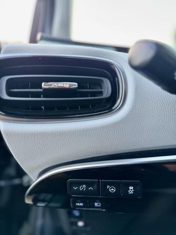 Photo of 2021 Black Toyota Prius Prime