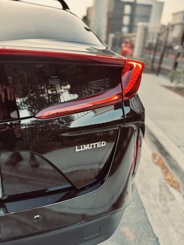 Photo of 2021 Black Toyota Prius Prime
