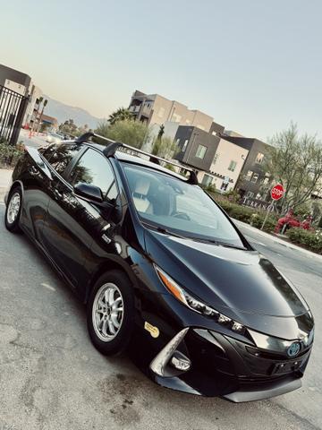 Photo of 2021 Black Toyota Prius Prime