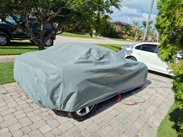 Photo of 2008 Black Pontiac Solstice