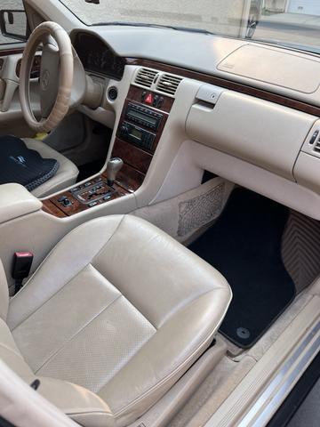 Photo of 1999 Blue Mercedes-Benz E-Class