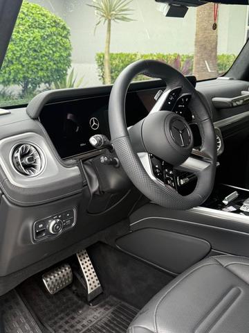 Photo of 2025 Black Mercedes-Benz G-Class