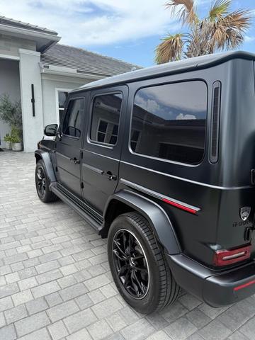 Photo of 2025 Black Mercedes-Benz G-Class
