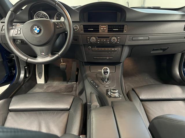 Photo of 2011 Blue BMW M3