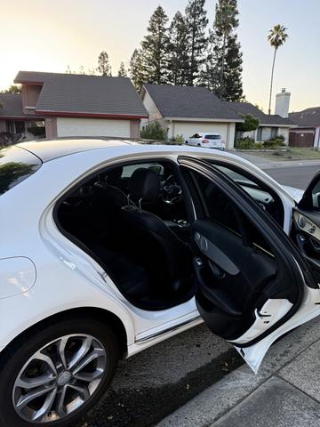Photo of 2015 White Mercedes-Benz C-Class