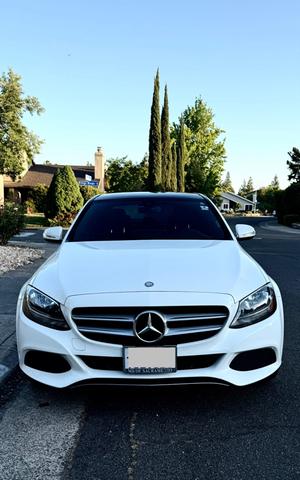 Photo of 2015 White Mercedes-Benz C-Class