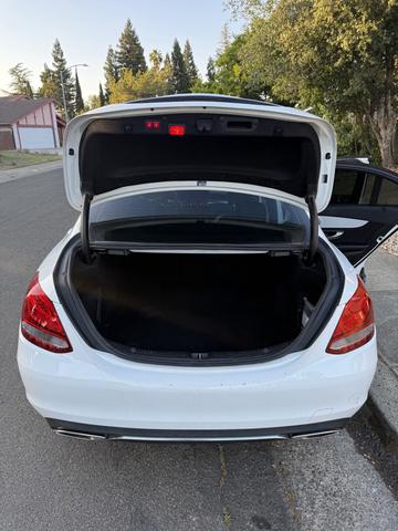 Photo of 2015 White Mercedes-Benz C-Class