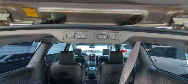 Photo of 2007 Silver Toyota Sienna