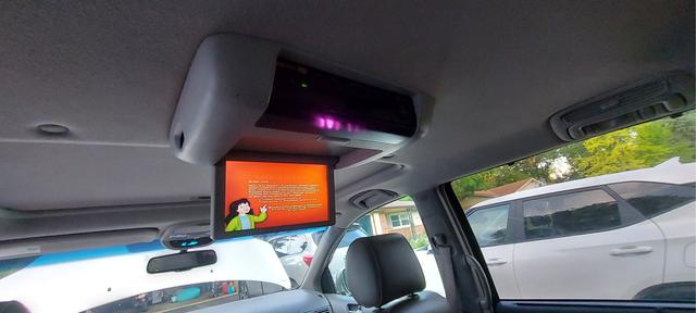 Photo of 2007 Silver Toyota Sienna