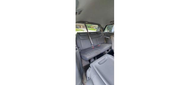 Photo of 2007 Silver Toyota Sienna