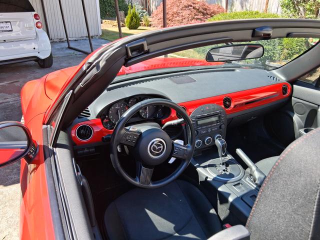 Photo of 2014 Red Mazda MX-5 Miata
