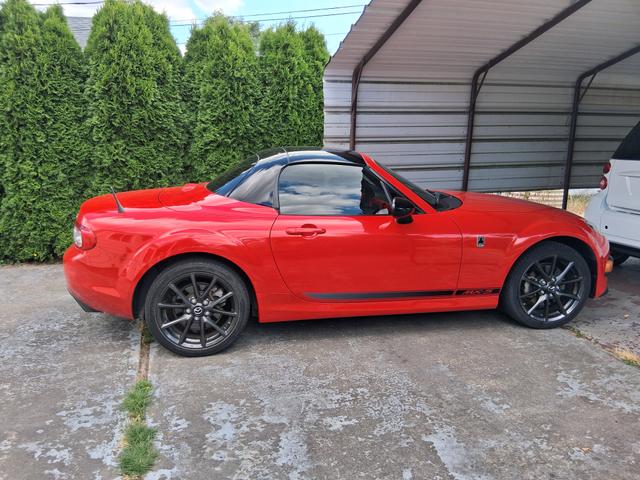 Photo of 2014 Red Mazda MX-5 Miata