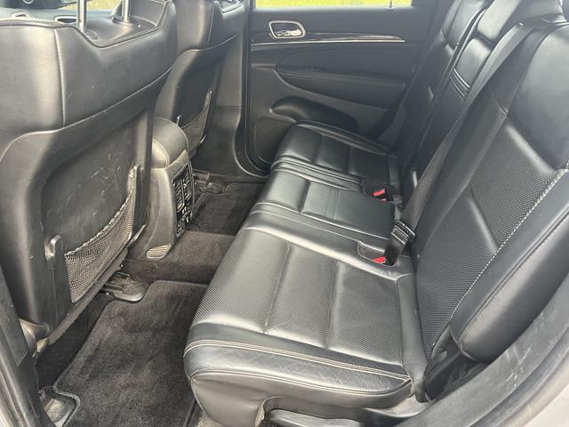 Photo of 2015 Silver Jeep Grand Cherokee