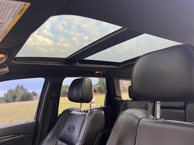 Photo of 2015 Silver Jeep Grand Cherokee