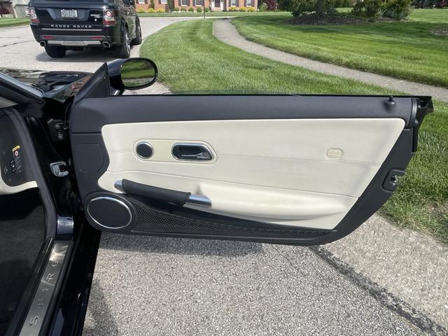 Photo of 2005 Black Chrysler Crossfire