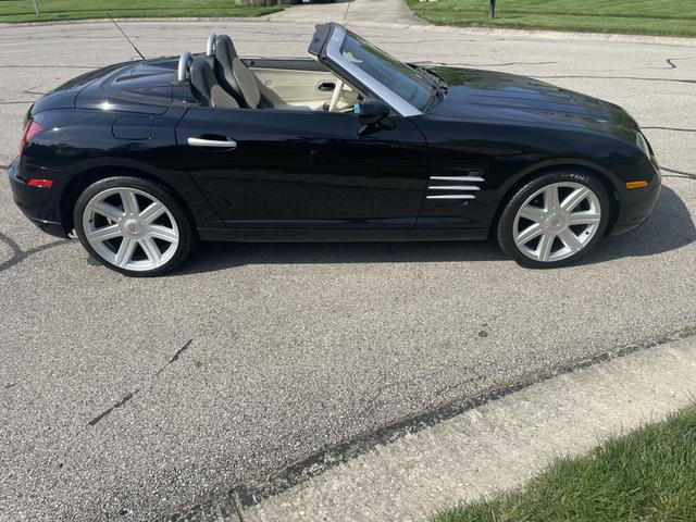 Photo of 2005 Black Chrysler Crossfire
