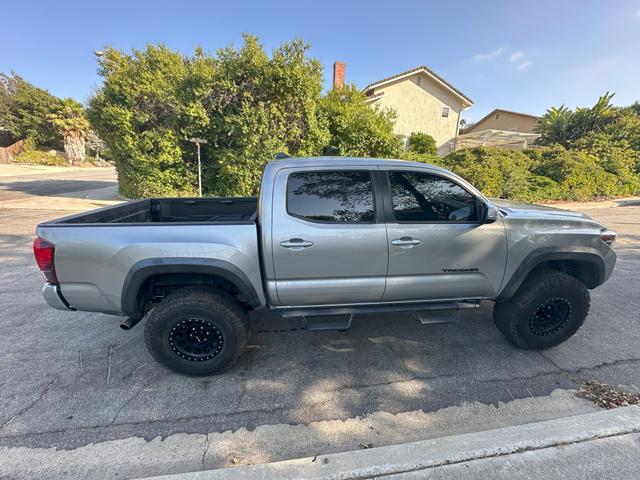 Photo of 2019 Silver Toyota Tacoma
