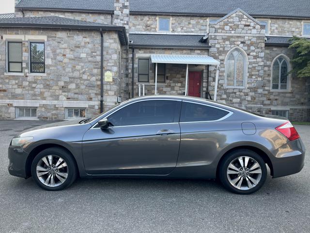 Photo of 2010 Silver Honda Accord