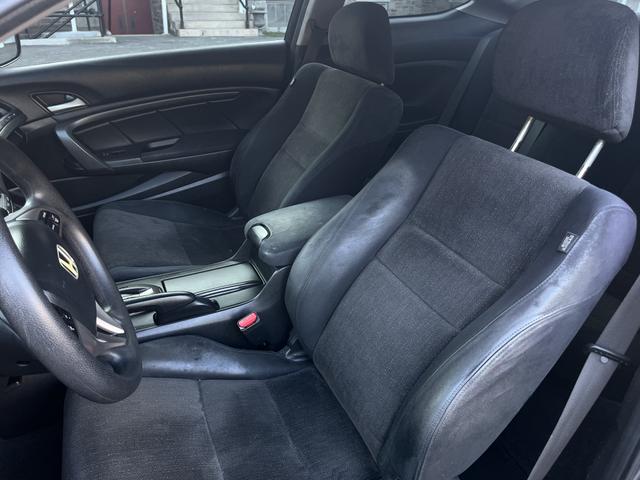 Photo of 2010 Silver Honda Accord