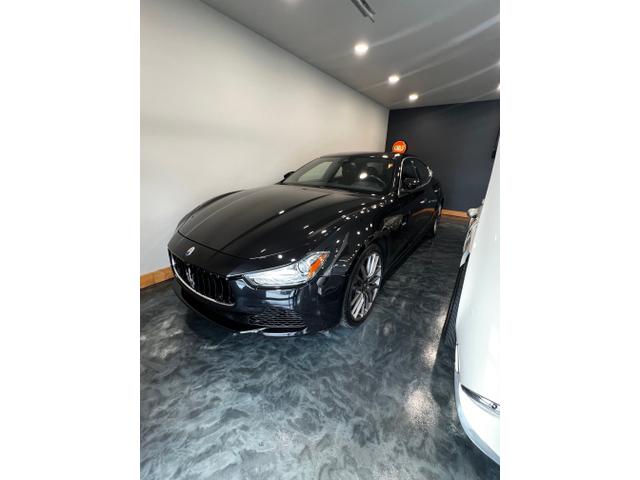 Photo of 2017 Gray Maserati Ghibli