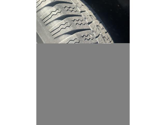 Photo of 2011 White Ford Ranger