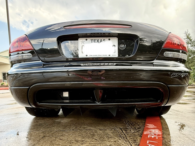 Photo of 2010 Black Dodge Viper