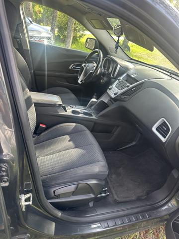 Photo of 2013 Gray Chevrolet Equinox