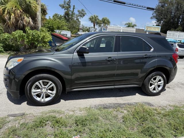 Photo of 2013 Gray Chevrolet Equinox