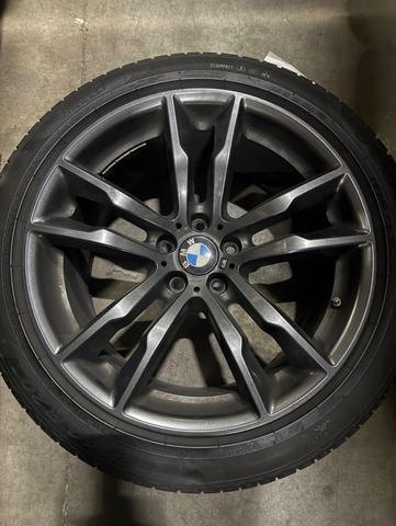 Photo of 2019 Black BMW X6 M