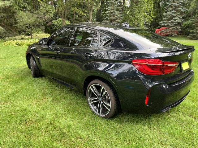 Photo of 2019 Black BMW X6 M