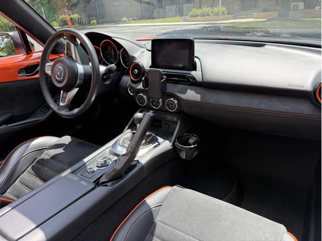 Photo of 2019 Orange Mazda MX-5 Miata RF