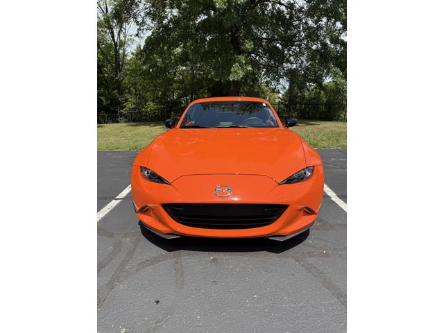Photo of 2019 Orange Mazda MX-5 Miata RF