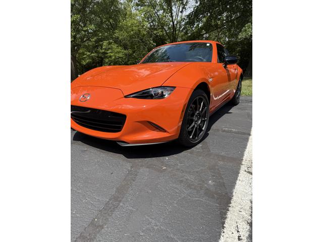 Photo of 2019 Orange Mazda MX-5 Miata RF