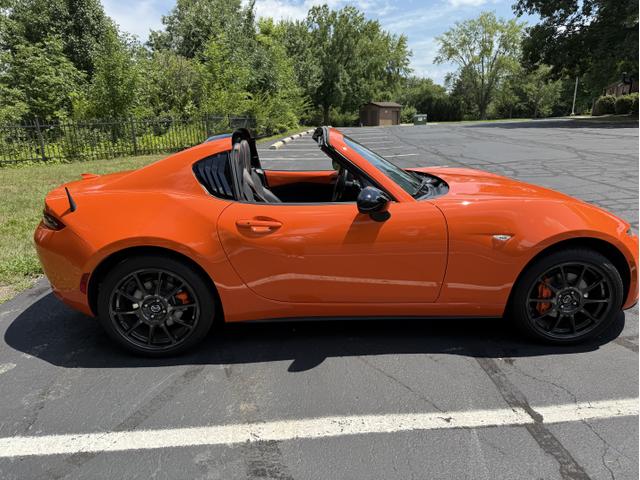 Photo of 2019 Orange Mazda MX-5 Miata RF