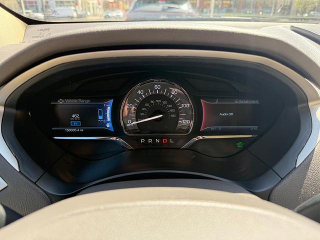 Photo of 2014 Green Lincoln MKZ Hybrid