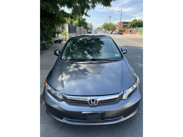 Photo of 2012 Gray Honda Civic