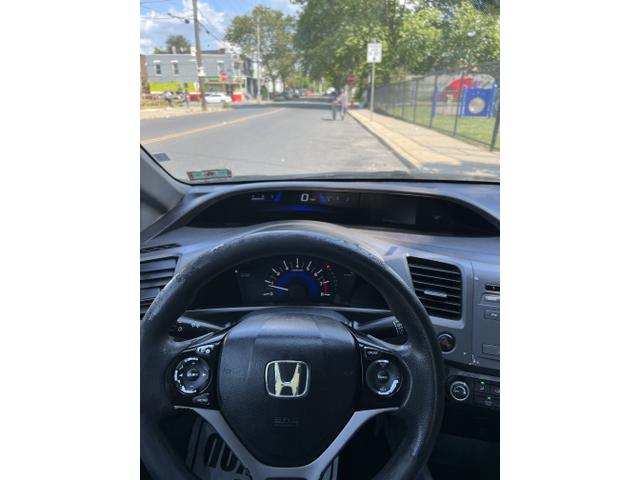 Photo of 2012 Gray Honda Civic