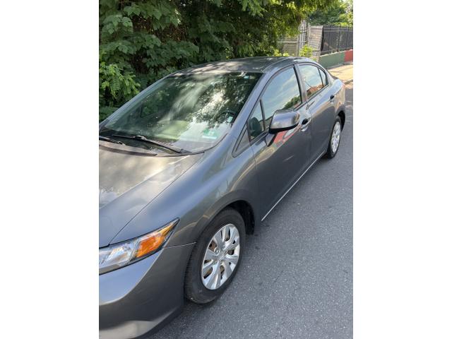 Photo of 2012 Gray Honda Civic