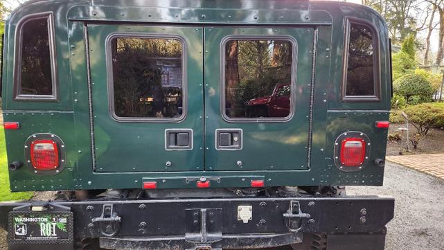 Photo of 1998 Green Am General Hummer