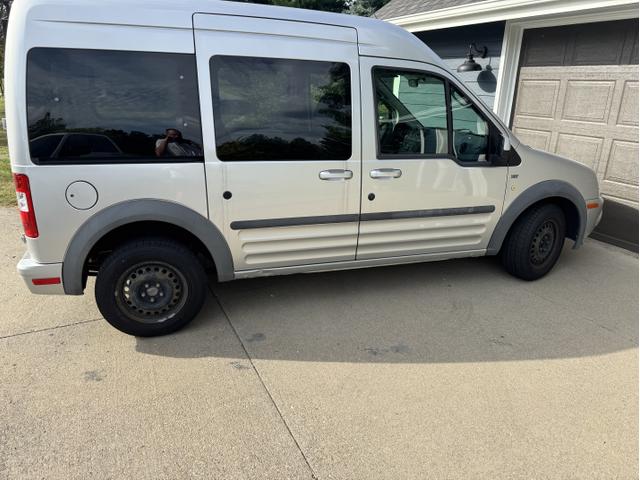 Photo of 2011 Silver Ford Transit Connect