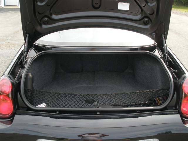 Photo of 2002 Black Chevrolet Monte Carlo