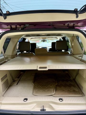 Photo of 2006 Brown Ford Explorer