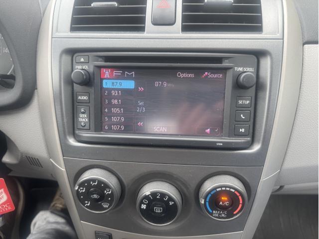 Photo of 2013 Silver Toyota Corolla
