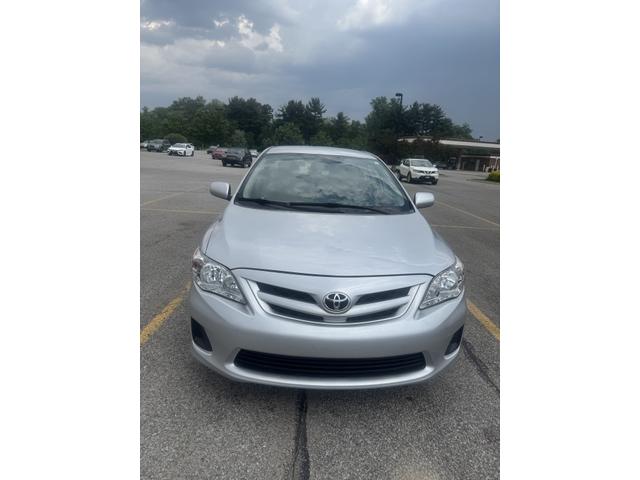 Photo of 2013 Silver Toyota Corolla