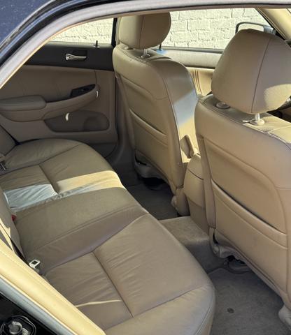Photo of 2007 Black Honda Accord