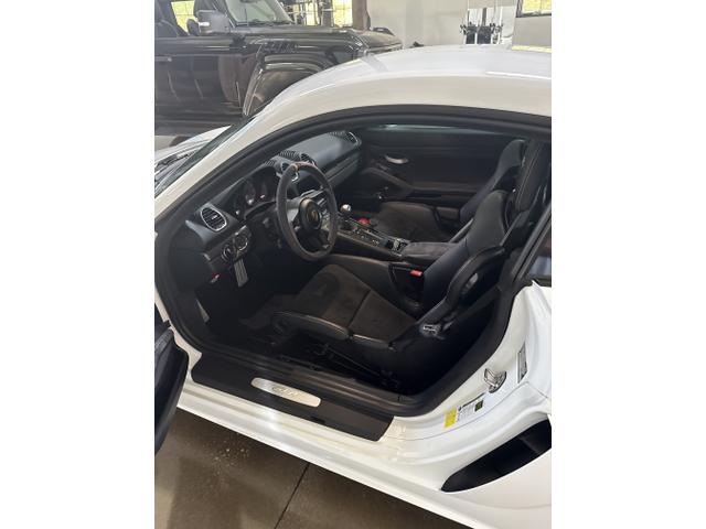 Photo of 2020 White Porsche 718 Cayman